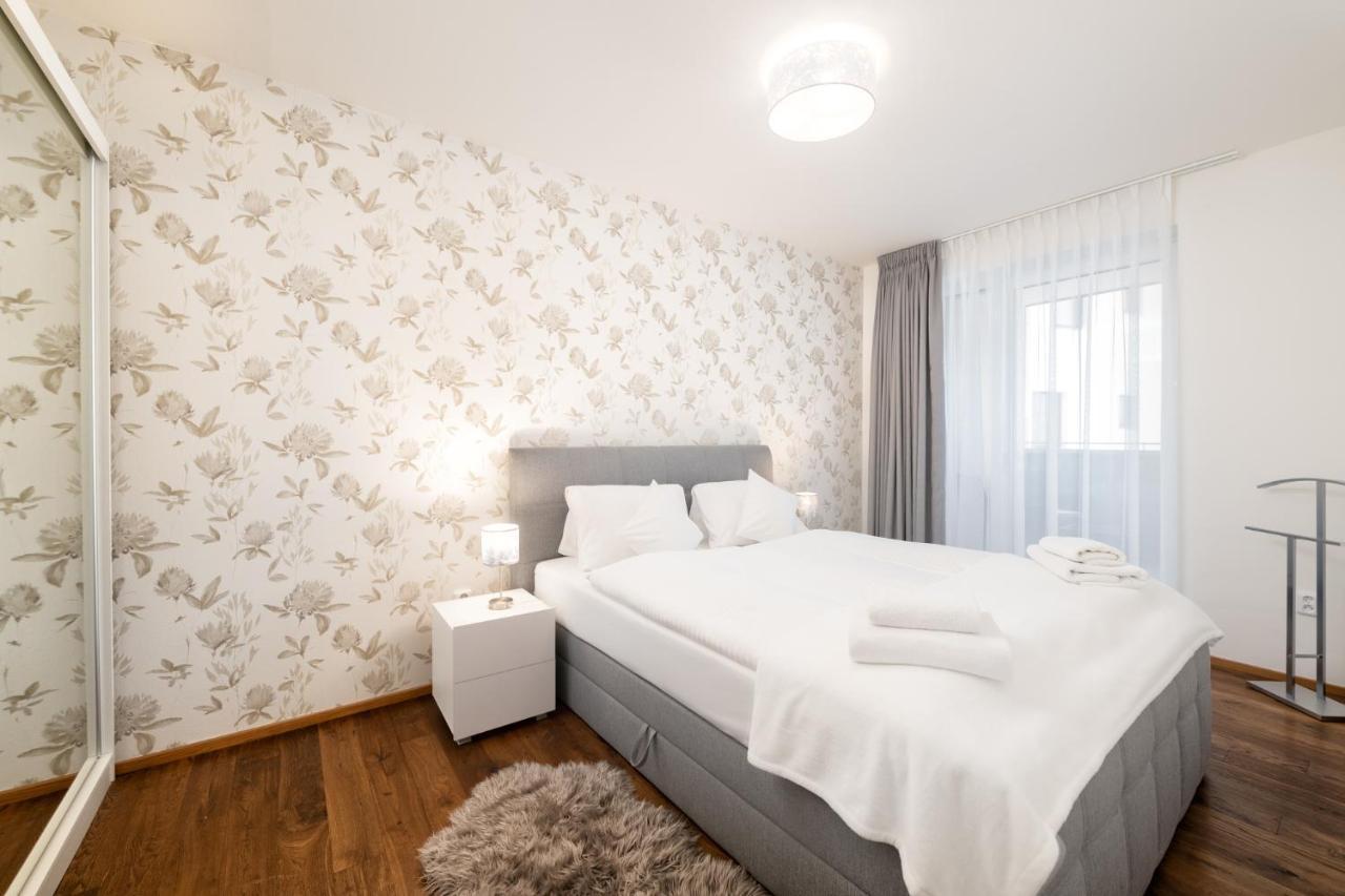 Apartmany Horska, Vrchlabí エクステリア 写真