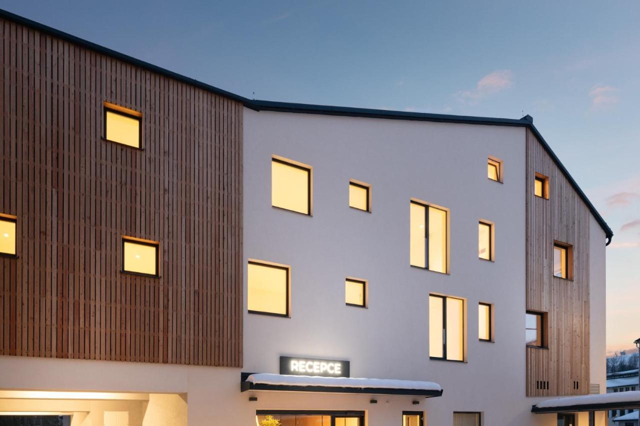 Apartmany Horska, Vrchlabí エクステリア 写真